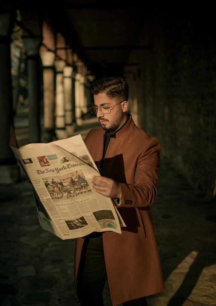 Sleek Threads - Modern Clothing Blog Cover Image